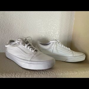 White Leather Vans, Size 9. In good condition!